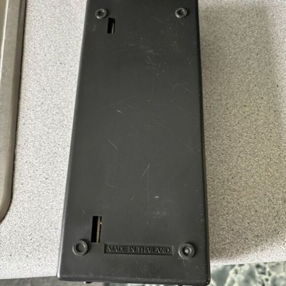 Radio Shack Emergency Citizens Band TRC-463 40 Channel Radio - Picture 8 of 8